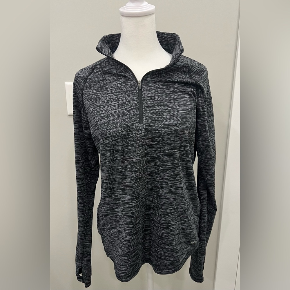 DSG lightweight long sleeve active top